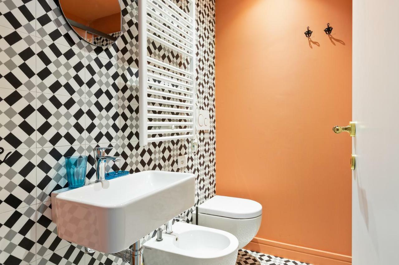 Modern And Cozy Apt In Porta Romana Milan Luaran gambar